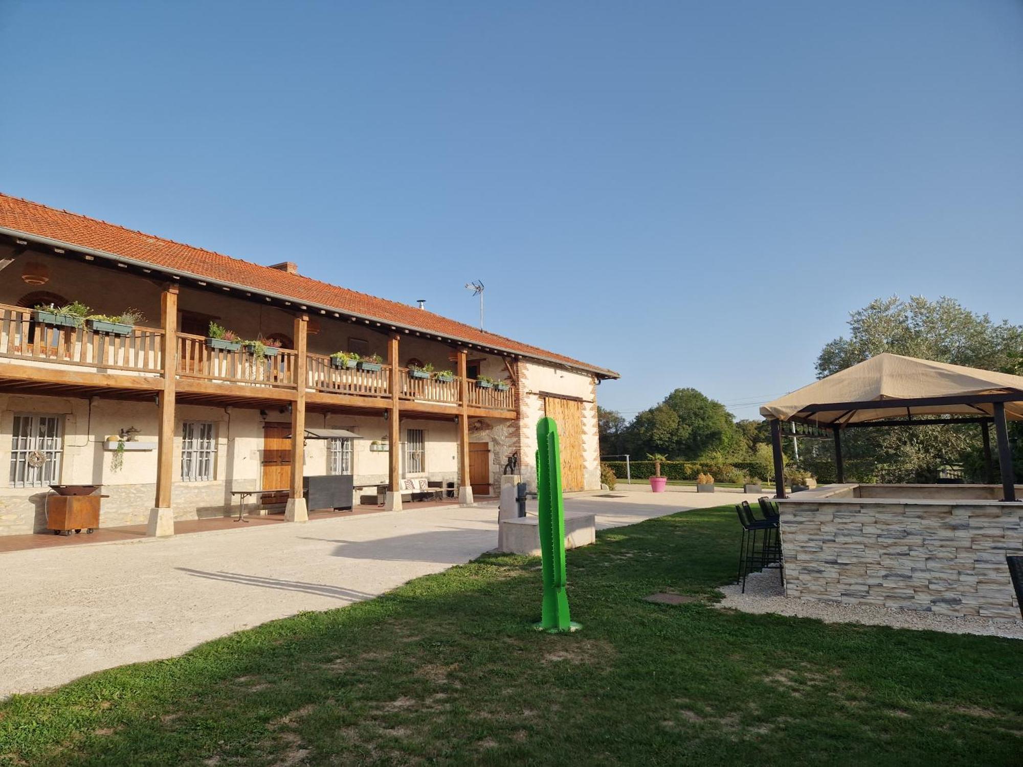 Villa Domaine Du Cuiset -Gite Des Combles Saint-André-sur-Vieux-Jonc Exterior foto
